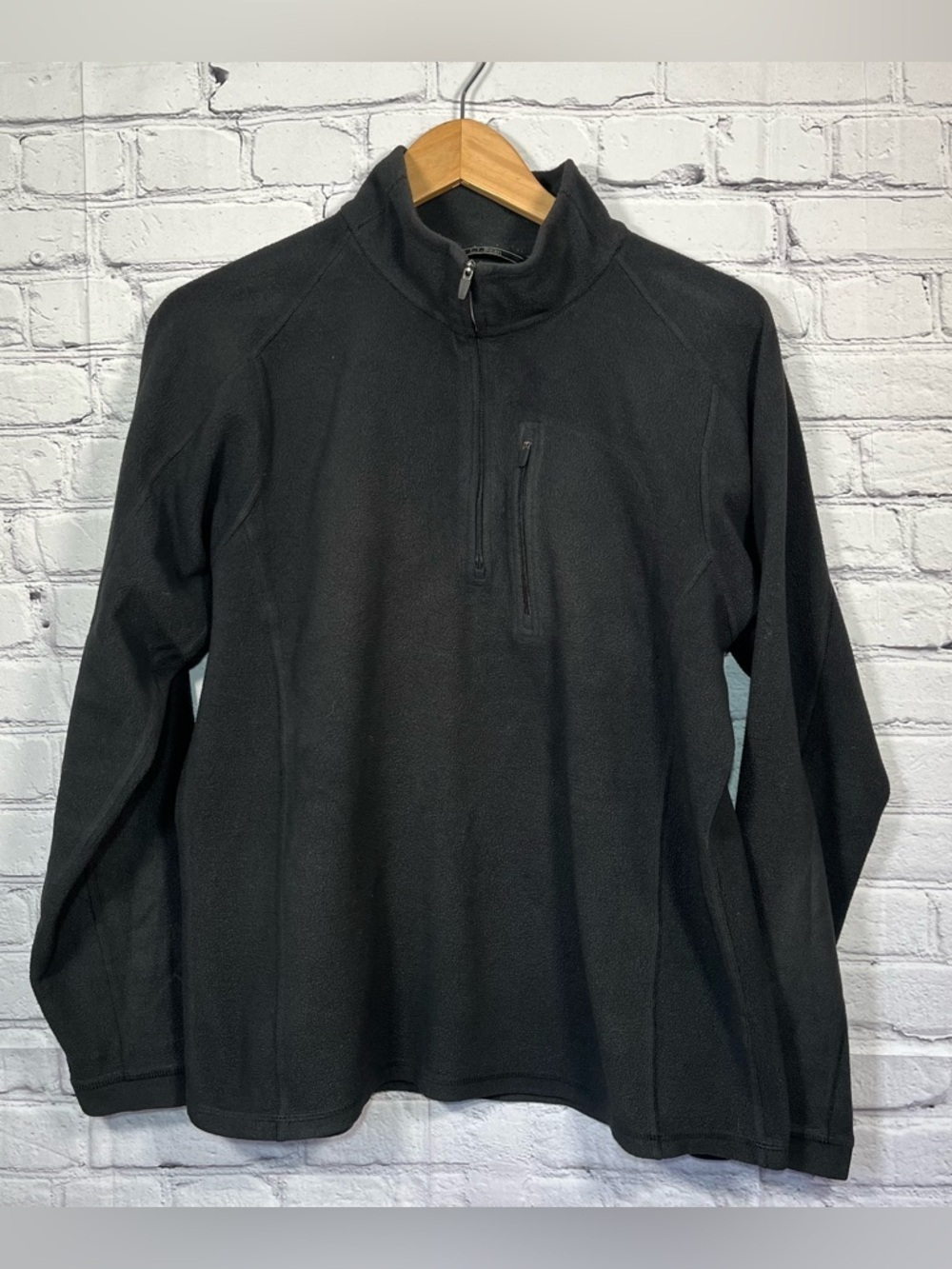 LL Bean 1/4 Zip Fleece Sweater Mens Size Medium Black Long Sleeve Mock Neck